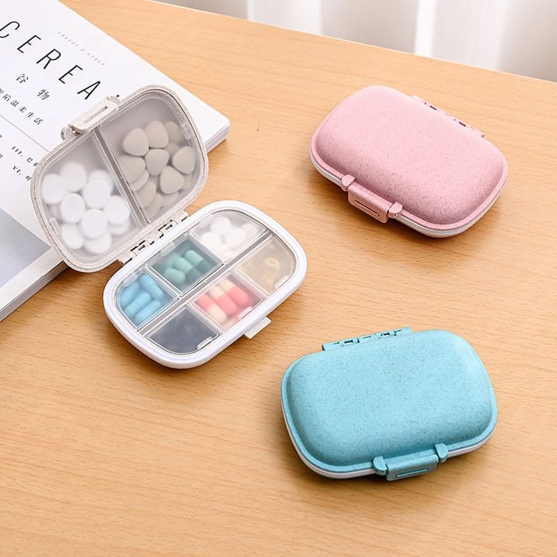 8 compartments daily pill box 2