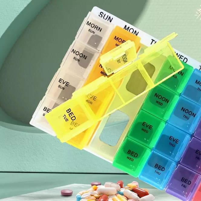 weekly pill box with abs base 4