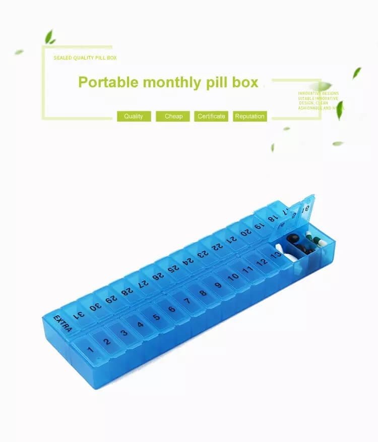 31 days pill organizer product display 1