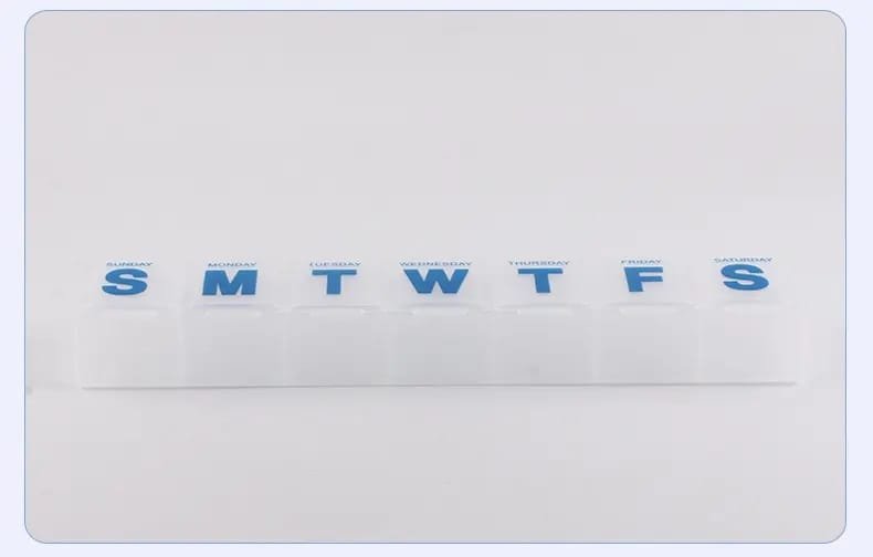 7 days pill box l product display 5 7 days pill box l product display 5