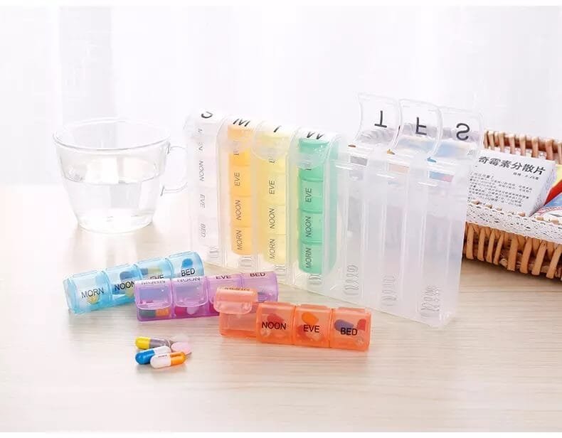 weekly pop up pill organizer product display 8