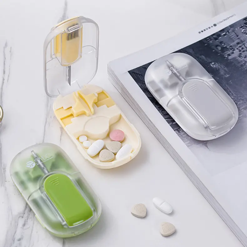 Magnetic Pill Cutter with Storage (6)