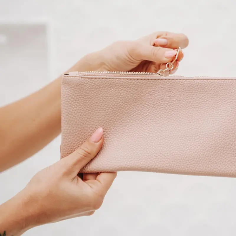 Manetic Pill Pouch (4) Manetic Pill Pouch (4)