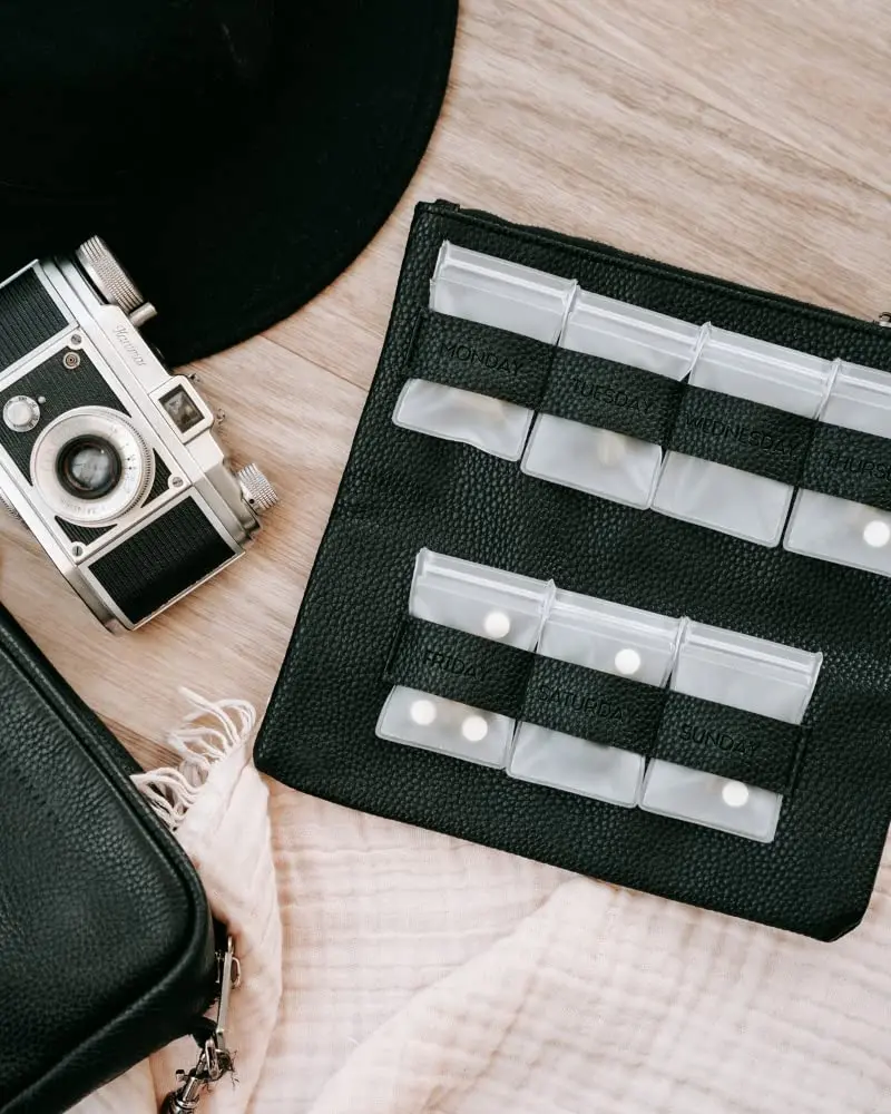 Manetic Pill Pouch (4)